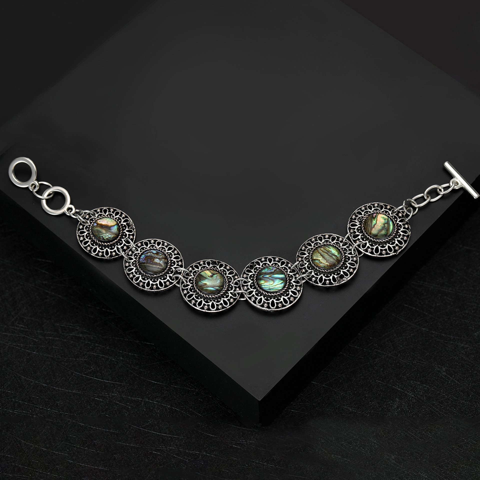 European and American fashion natural abalone shell bracelet jewelry Water drop round abalone shell bracelet hand jewelry manufacturer wholesale